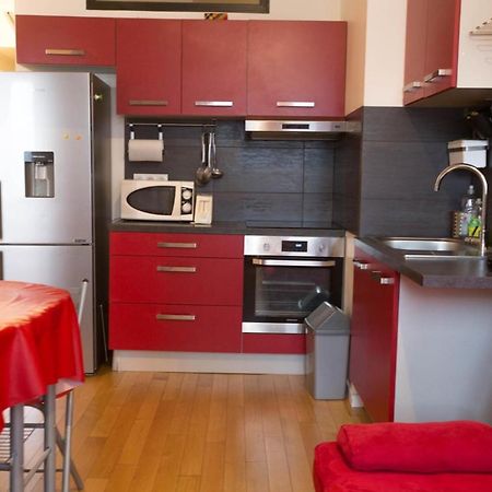 Location F3 Фонтене-о-Роз Экстерьер фото